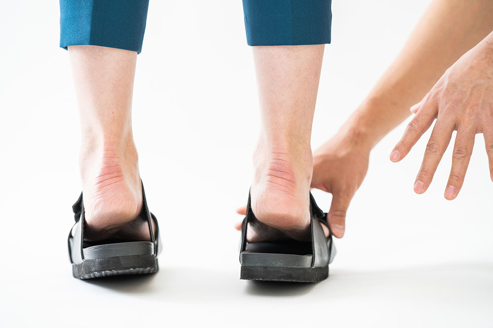 足首や足の裏の痛みに効果的です